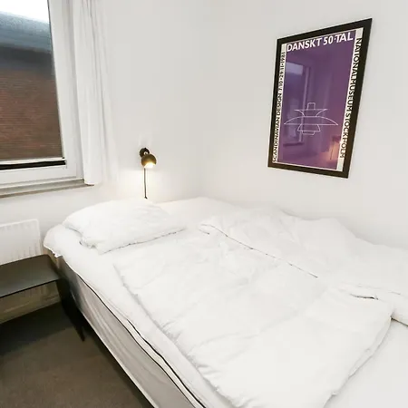 Flot Indrettet I Stueplan Sj3112 Lejlighed